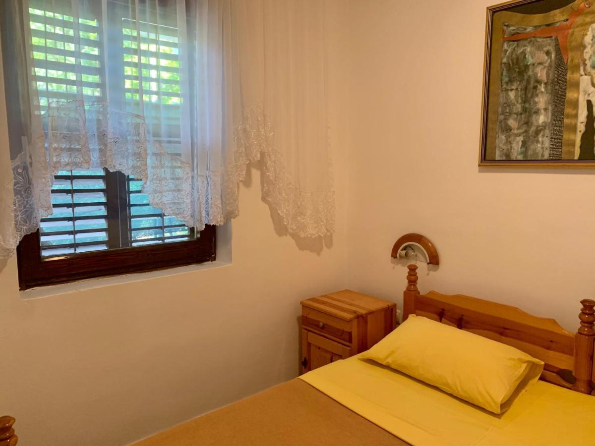 Apartments Mari Пржно Екстер'єр фото
