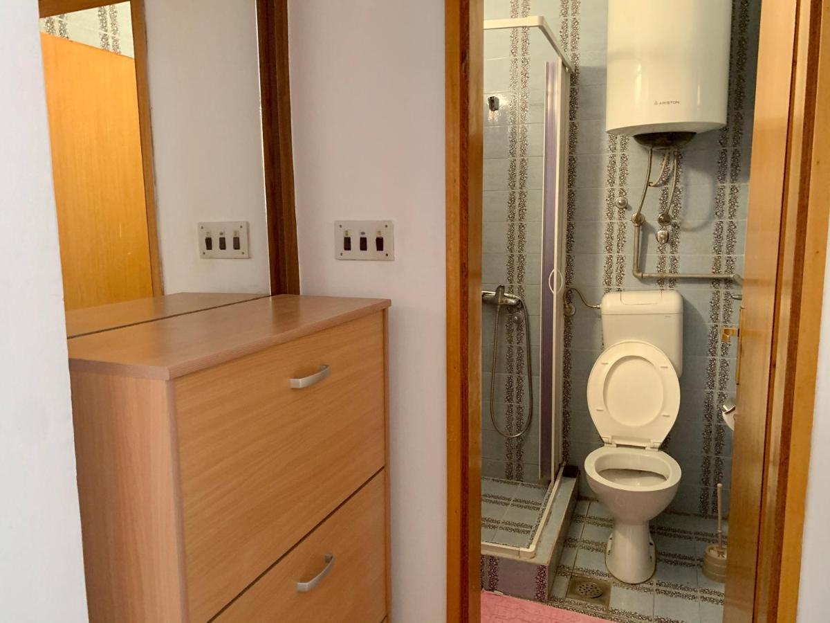 Apartments Mari Пржно Екстер'єр фото
