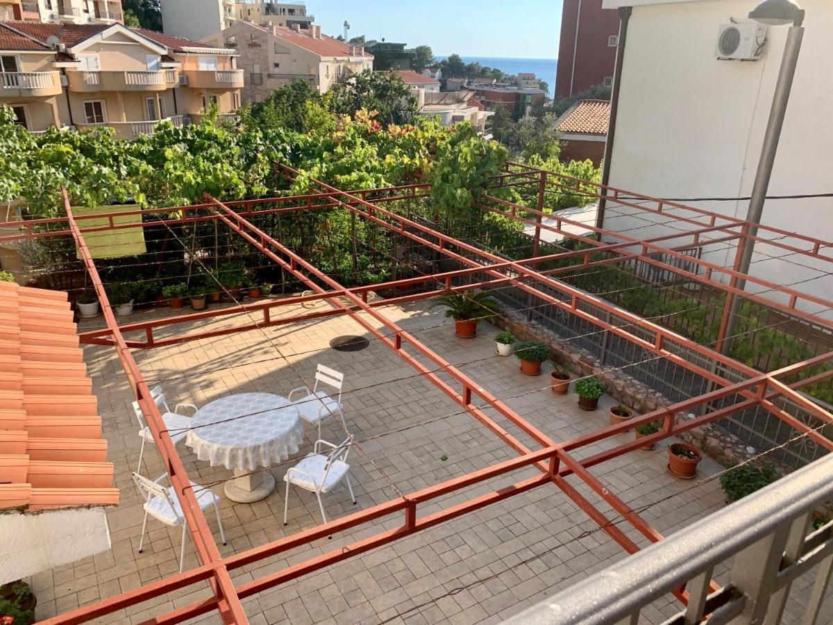 Apartments Mari Пржно Екстер'єр фото