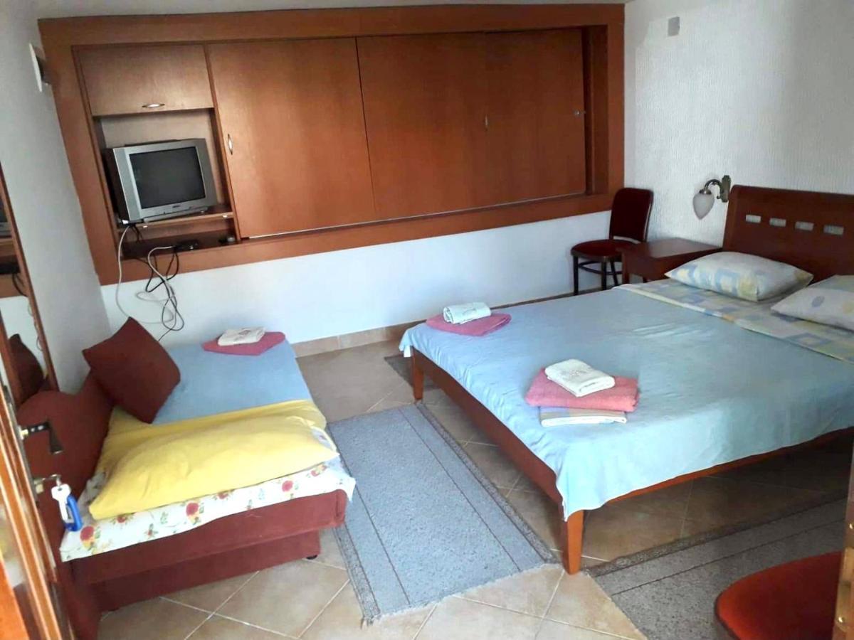 Apartments Mari Пржно Екстер'єр фото