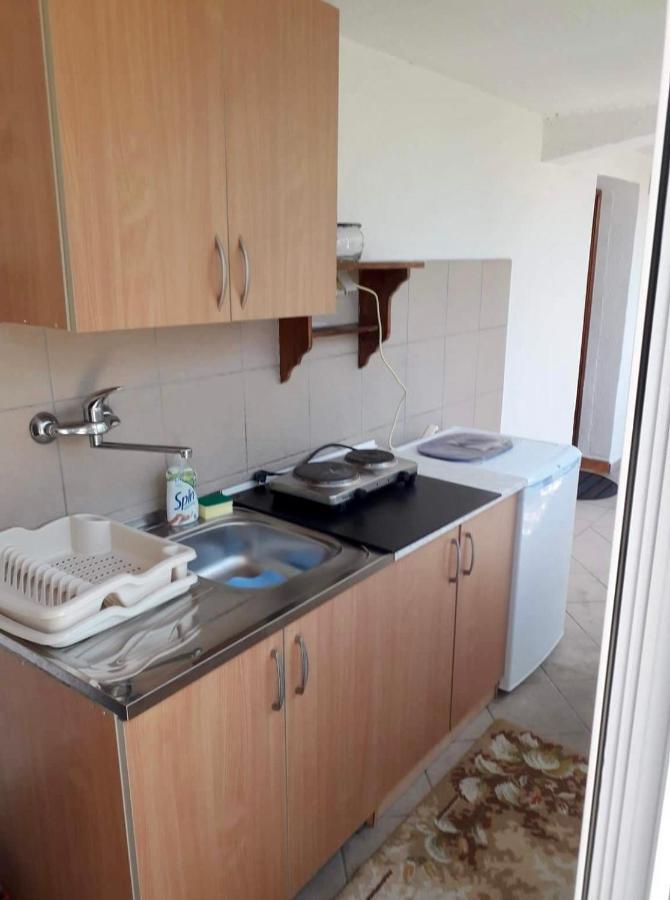 Apartments Mari Пржно Екстер'єр фото